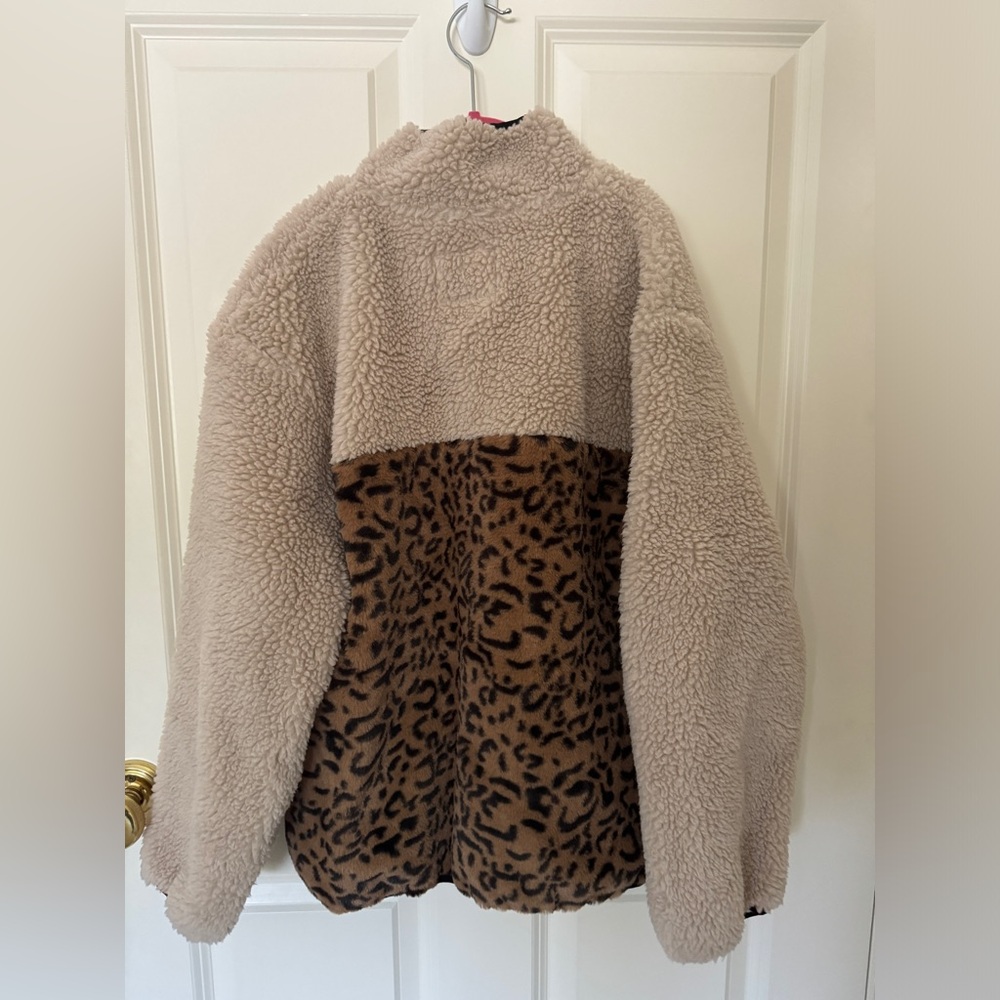 FREE SHIPPING NEW Rails pullover - Picture 3 of 3